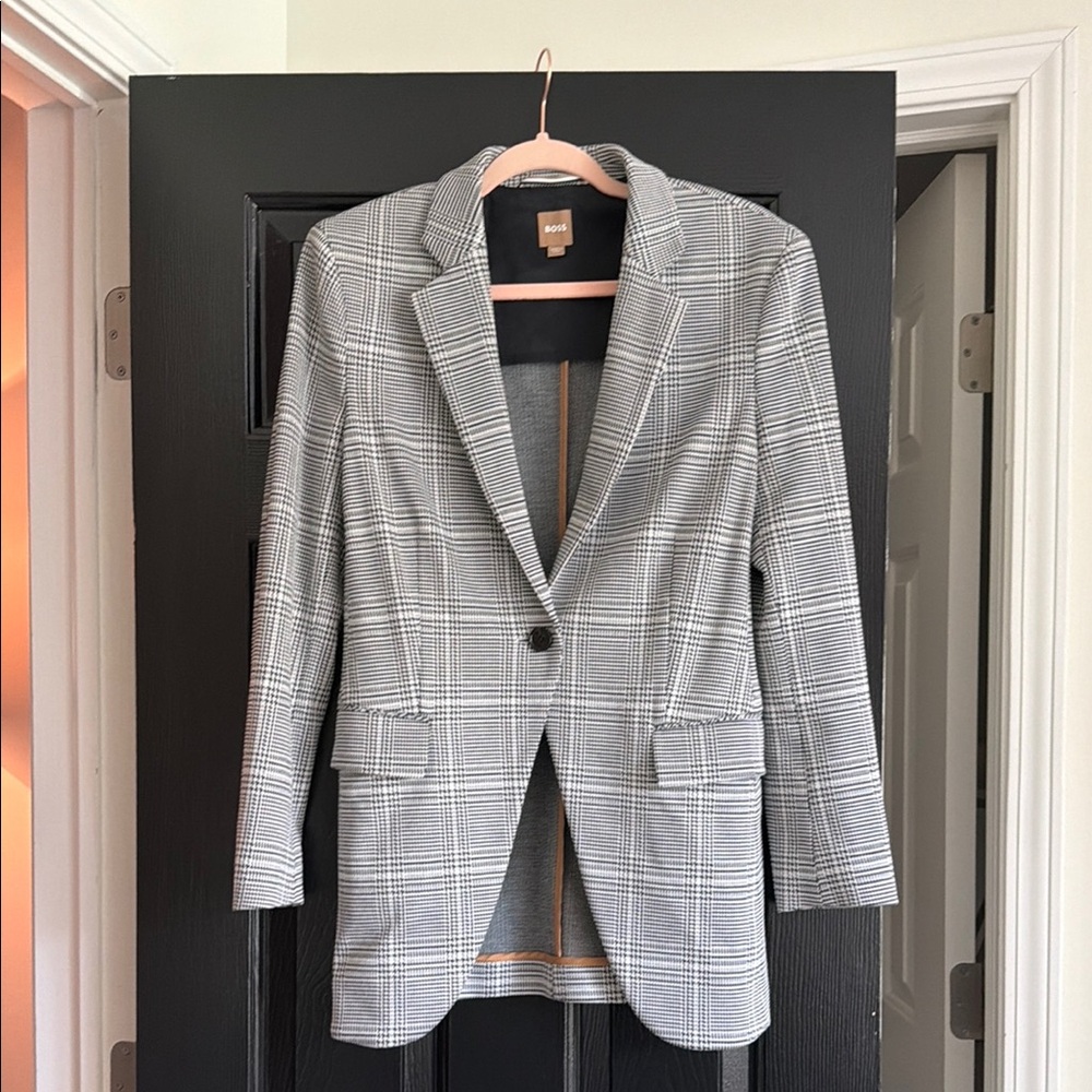 Hugo Boss Plaid Single-Button Blazer in Grey